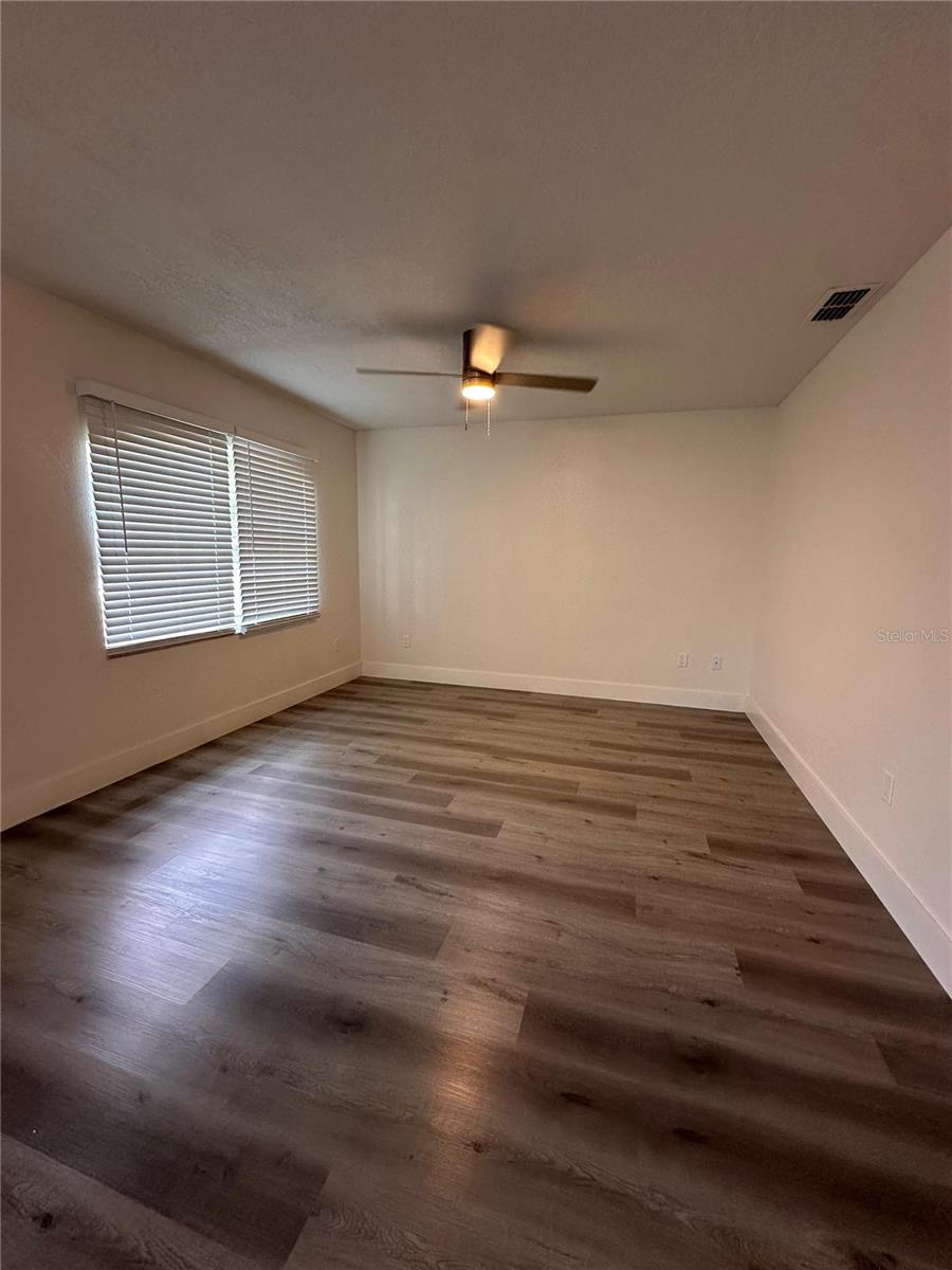 SILVER SPGS SHORES UN 17 - Residential