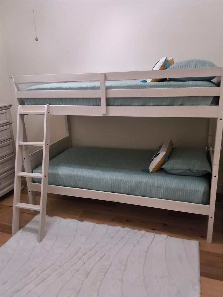 GREEN RDG ACRES - Residential