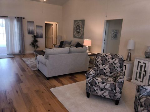 Tiny photo for 551 NE 61st Terrace, Ocala, FL 34470 (MLS # OM720097)