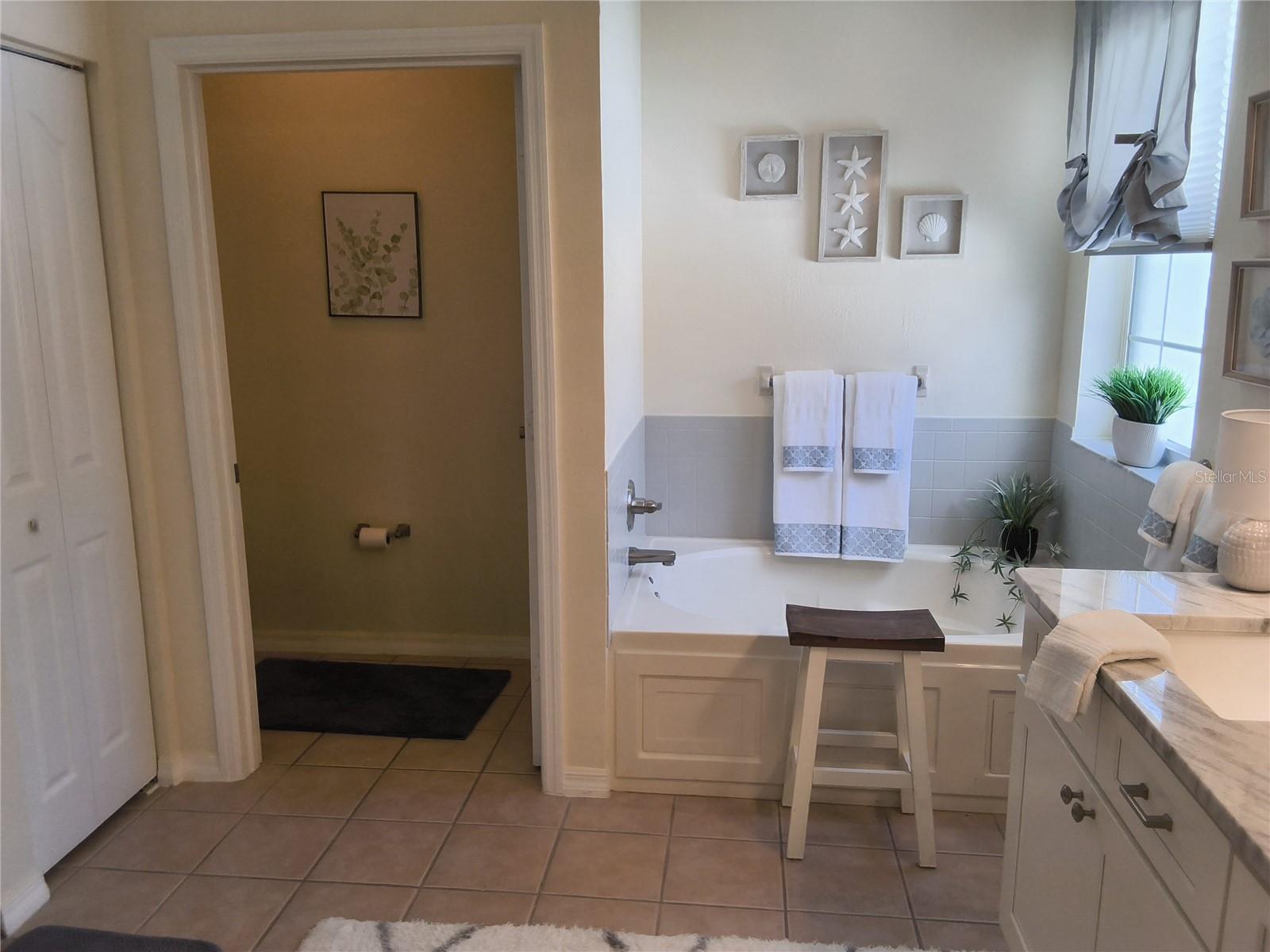 GREEN RDG ACRES - Residential