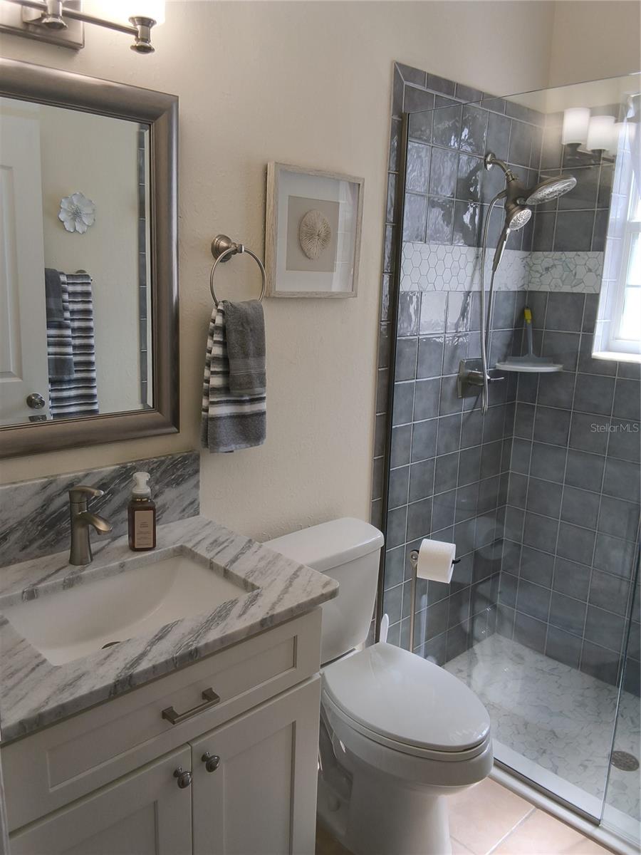 GREEN RDG ACRES - Residential