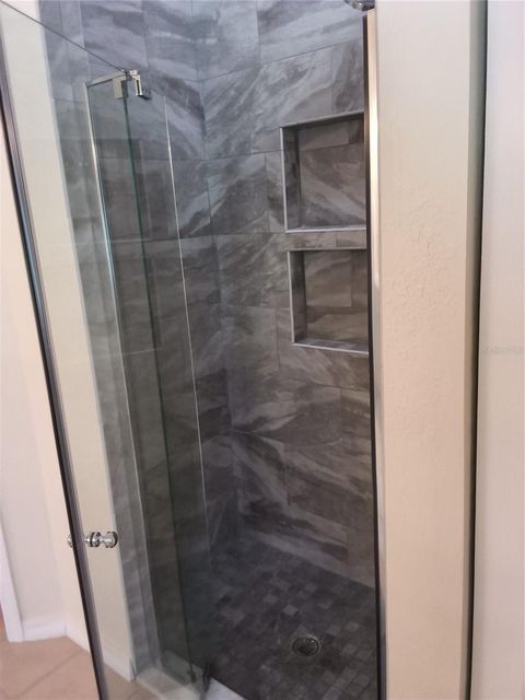 Tiny photo for 551 NE 61st Terrace, Ocala, FL 34470 (MLS # OM720097)