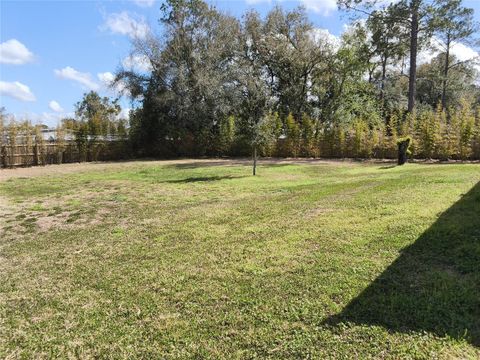 Tiny photo for 551 NE 61st Terrace, Ocala, FL 34470 (MLS # OM720097)