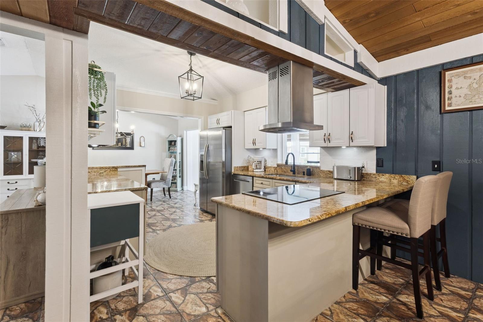 VENETIAN VILLAGE - Residential