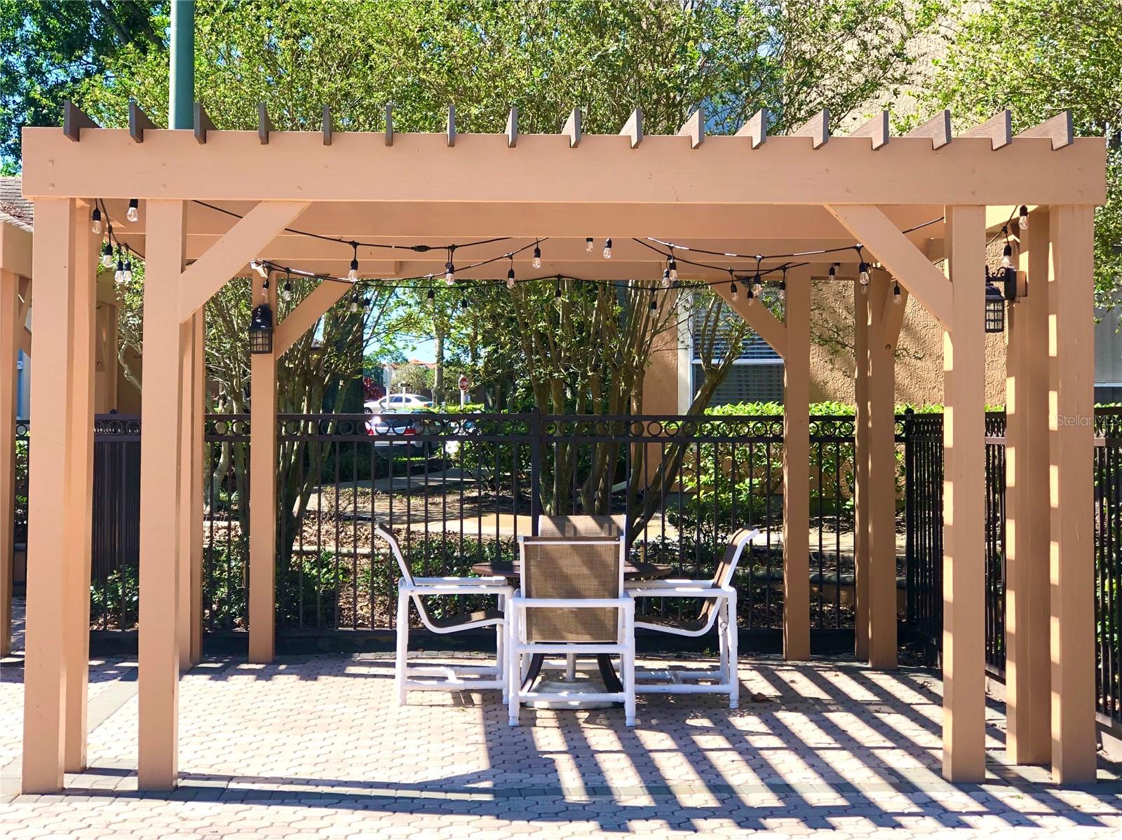 SANDLAKE PRIVATE RESIDENCES - Residential Lease