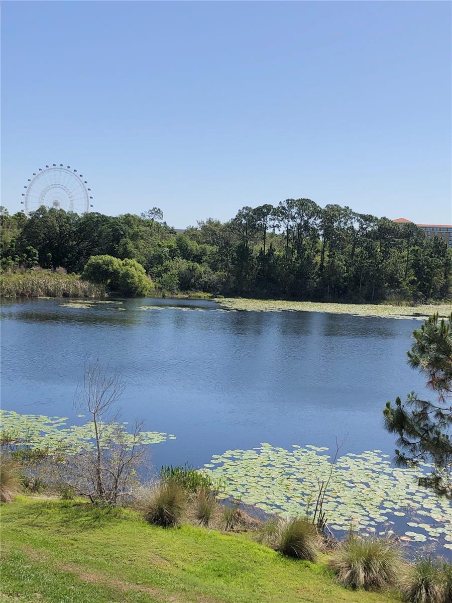 SANDLAKE PRIVATE RESIDENCES - Residential Lease