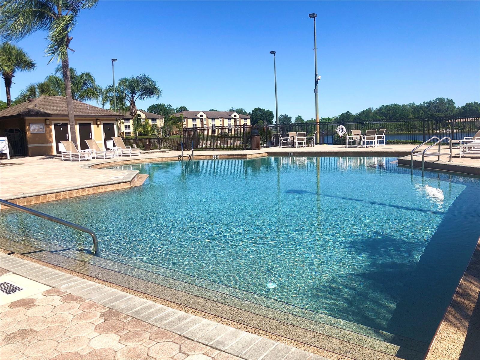 SANDLAKE PRIVATE RESIDENCES - Residential Lease