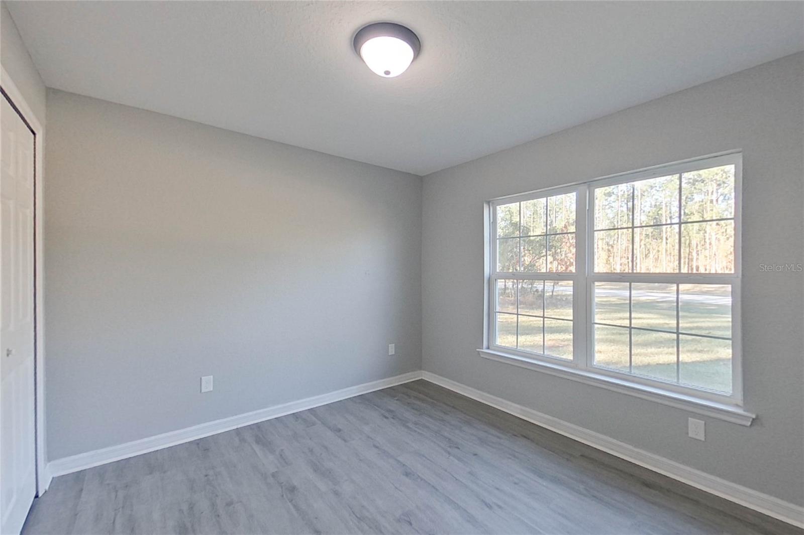OF BL 1483/MARION OAKS UN TWE - Residential Lease