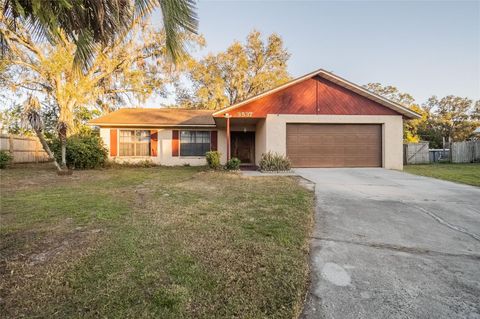 A home in LAKELAND