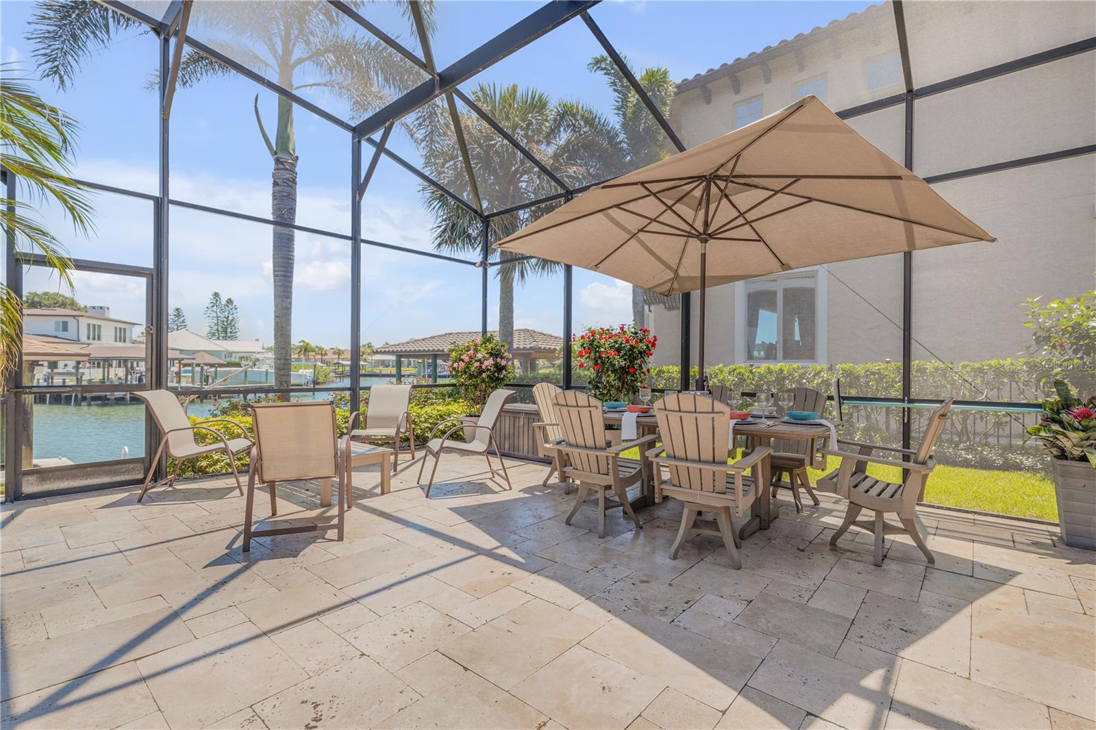 VENEZIA UNIT 04 - Residential