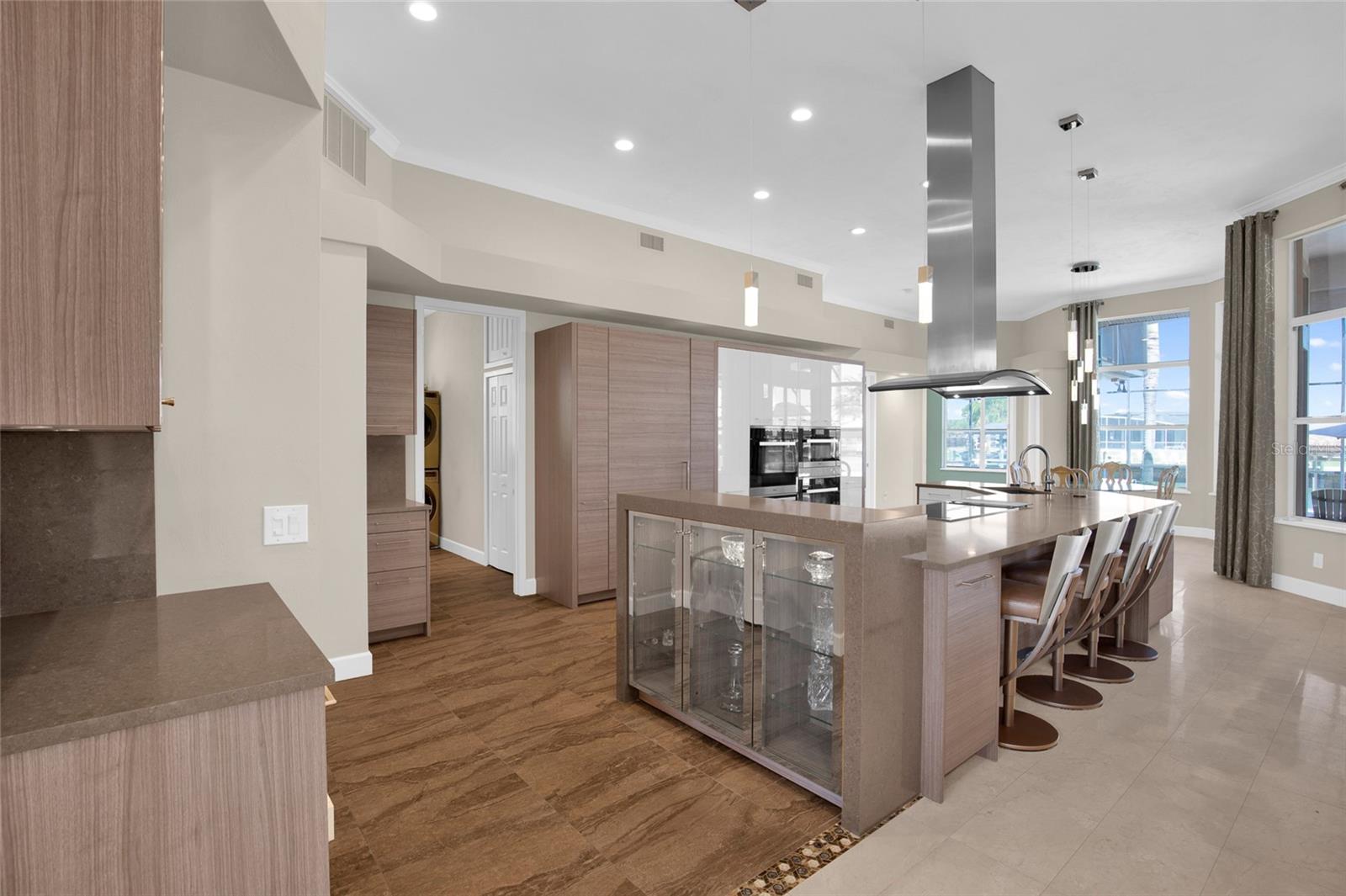 VENEZIA UNIT 04 - Residential