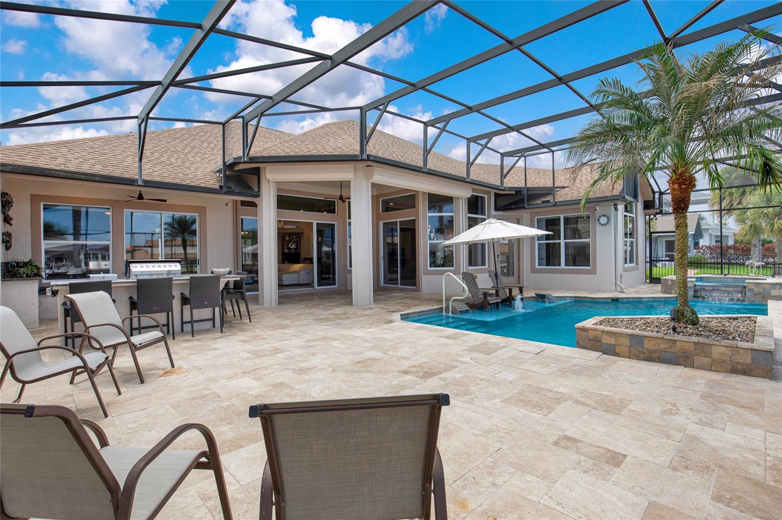 VENEZIA UNIT 04 - Residential