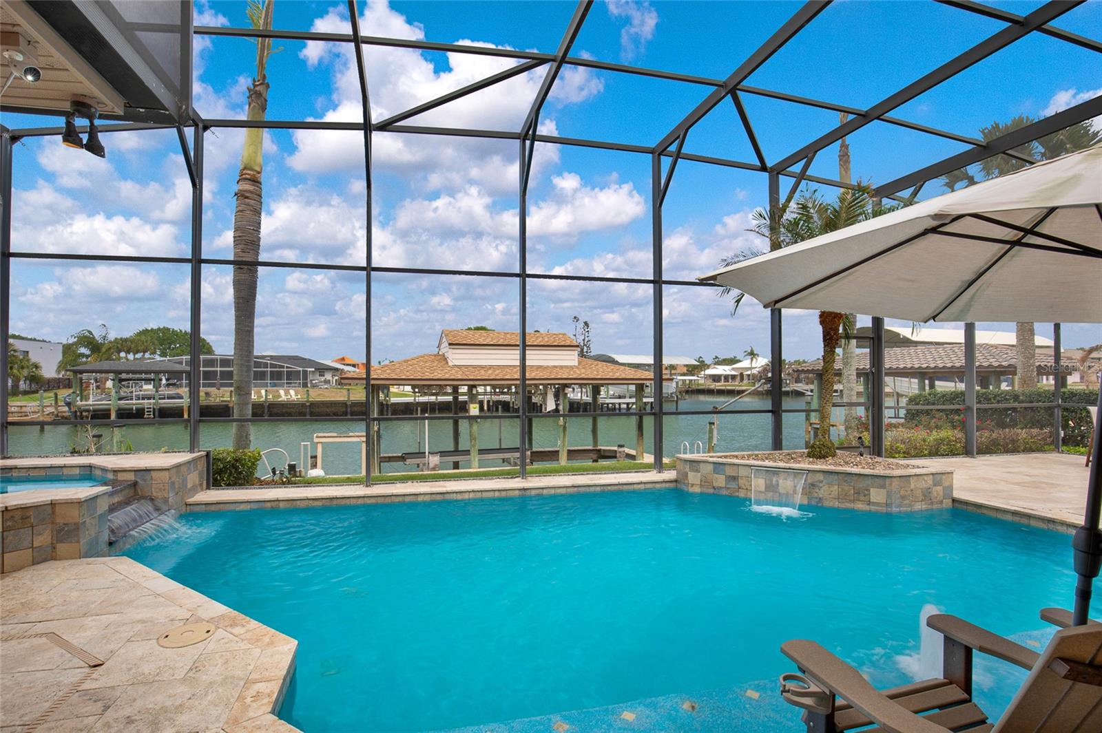 VENEZIA UNIT 04 - Residential