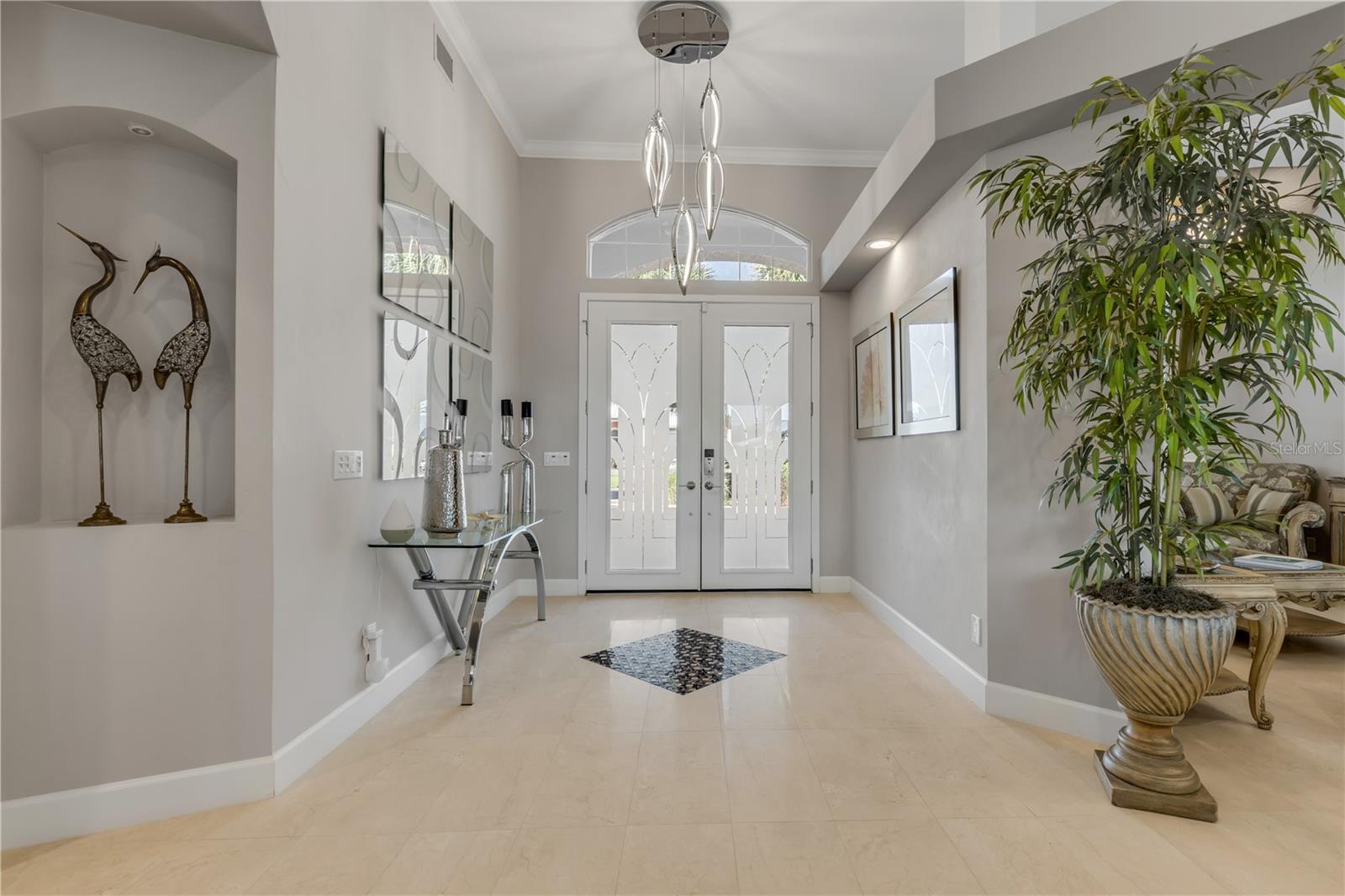 VENEZIA UNIT 04 - Residential