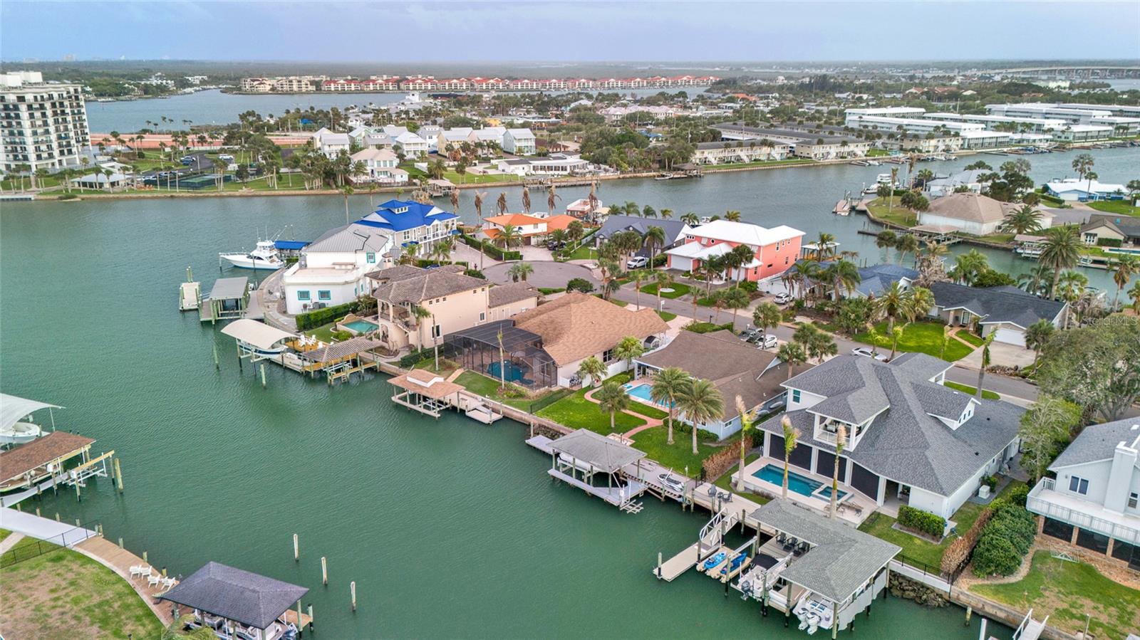 VENEZIA UNIT 04 - Residential