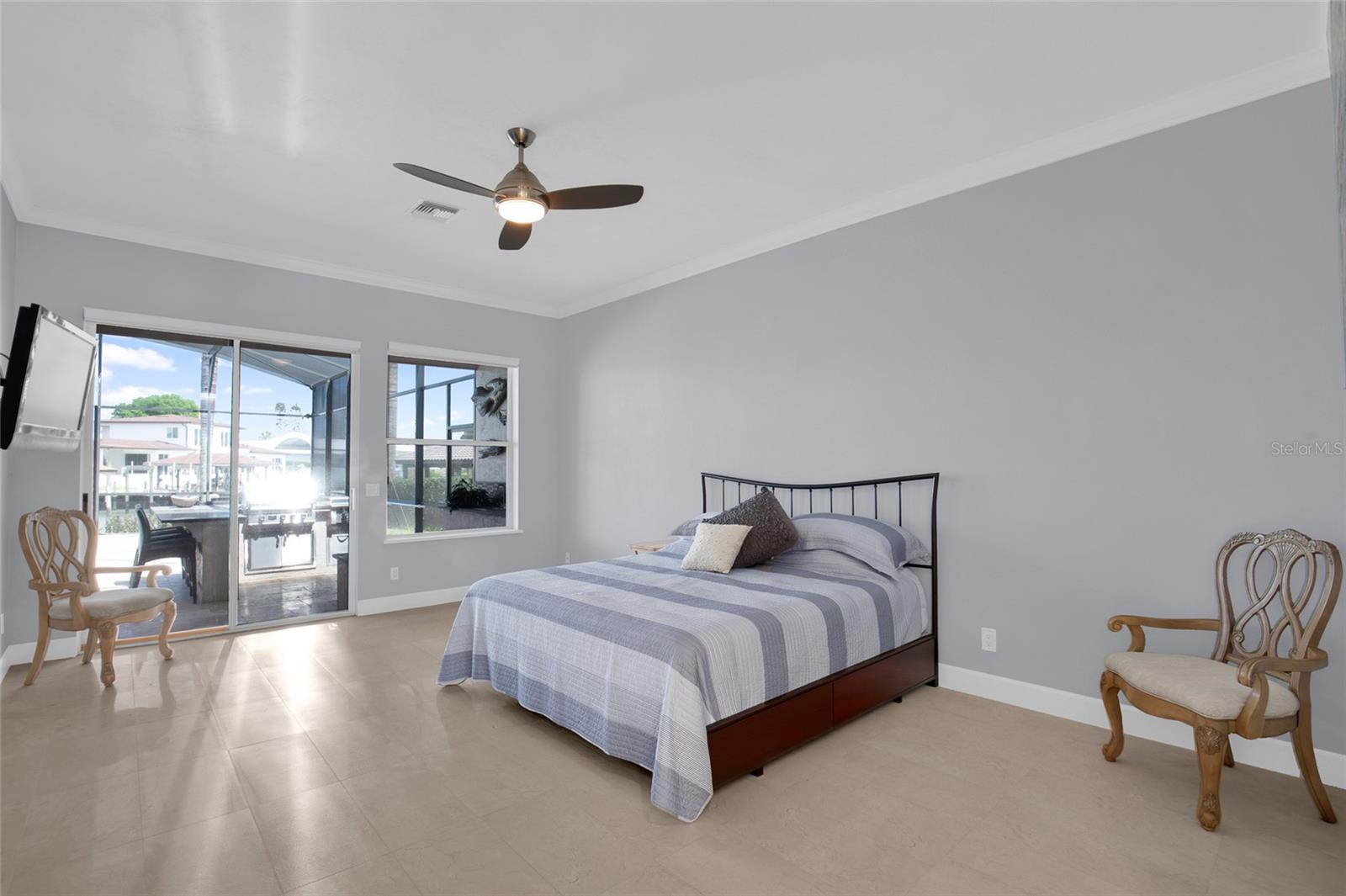 VENEZIA UNIT 04 - Residential