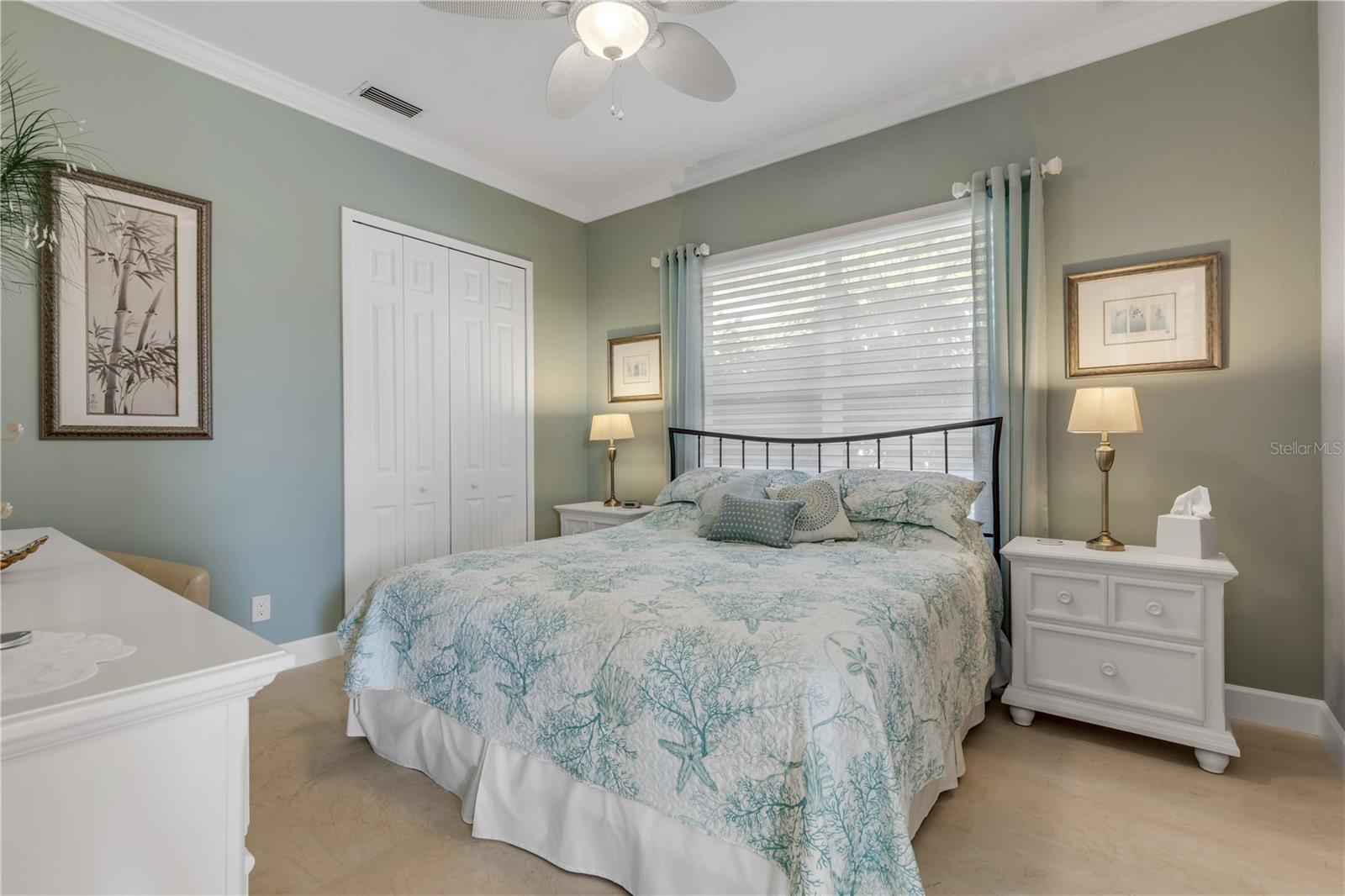 VENEZIA UNIT 04 - Residential