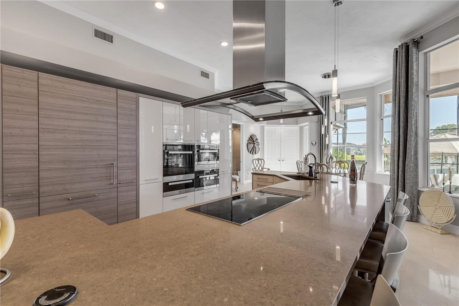 VENEZIA UNIT 04 - Residential