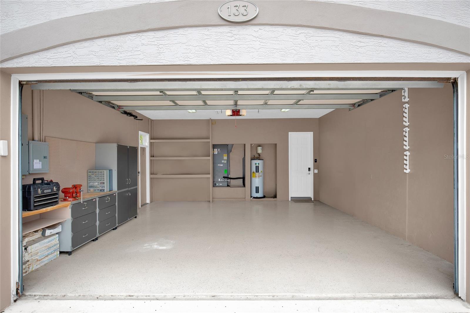 VENEZIA UNIT 04 - Residential