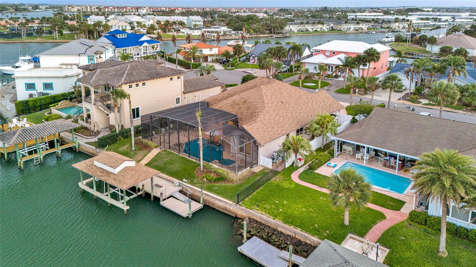 VENEZIA UNIT 04 - Residential