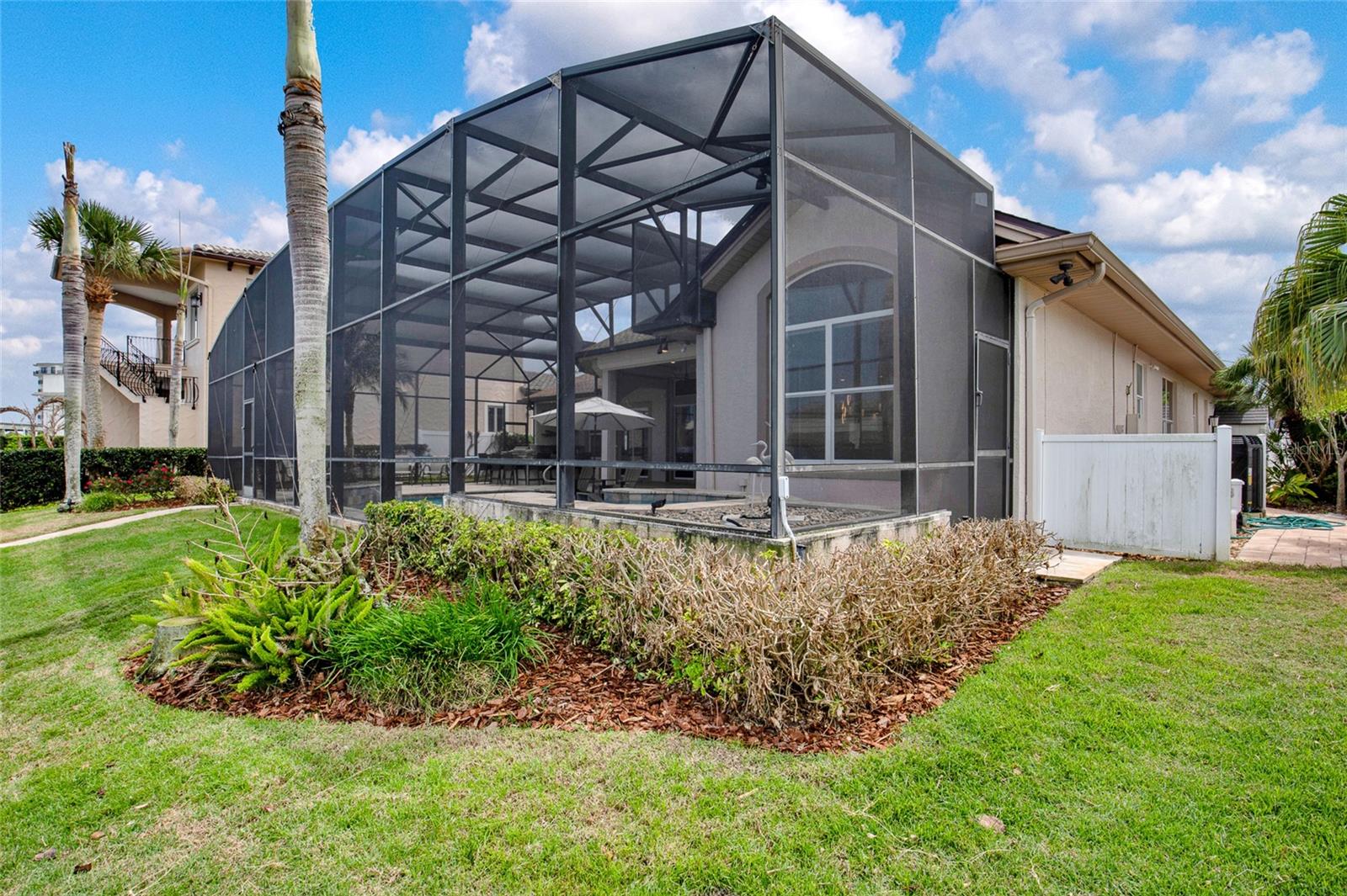 VENEZIA UNIT 04 - Residential