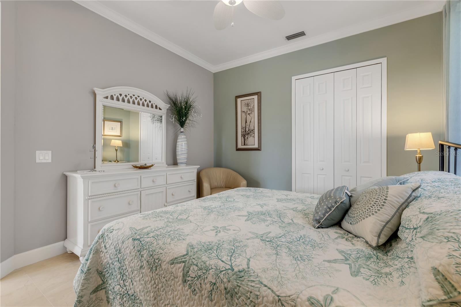 VENEZIA UNIT 04 - Residential