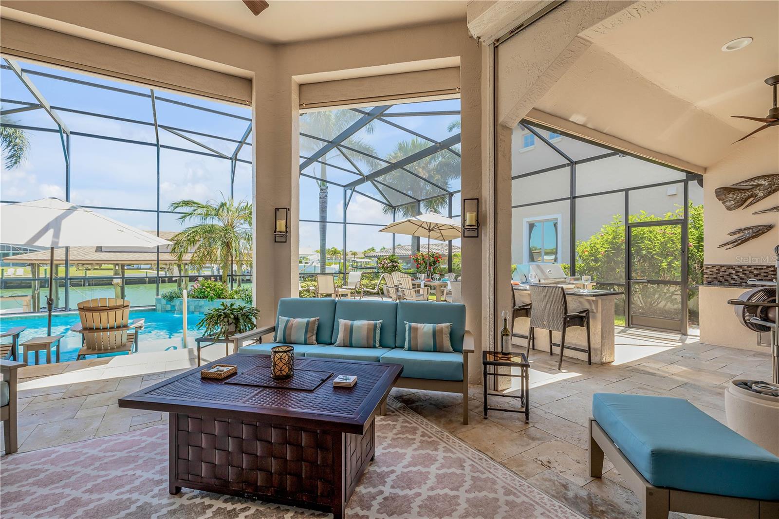 VENEZIA UNIT 04 - Residential