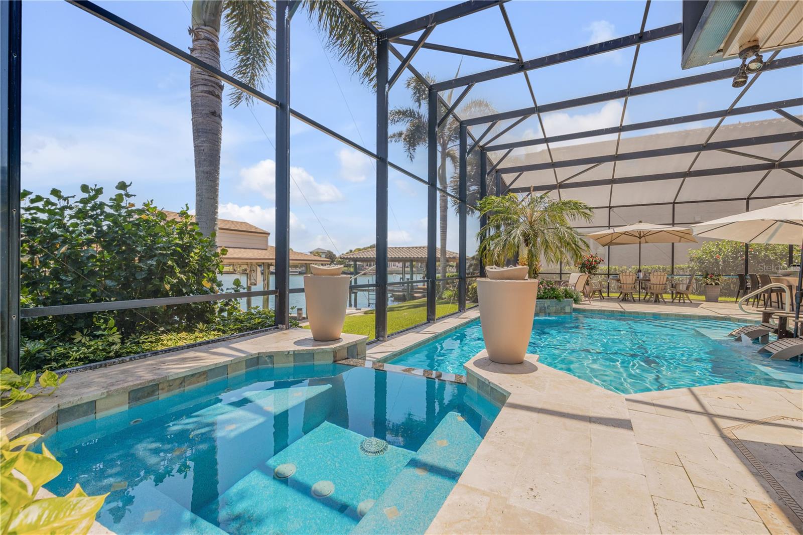 VENEZIA UNIT 04 - Residential