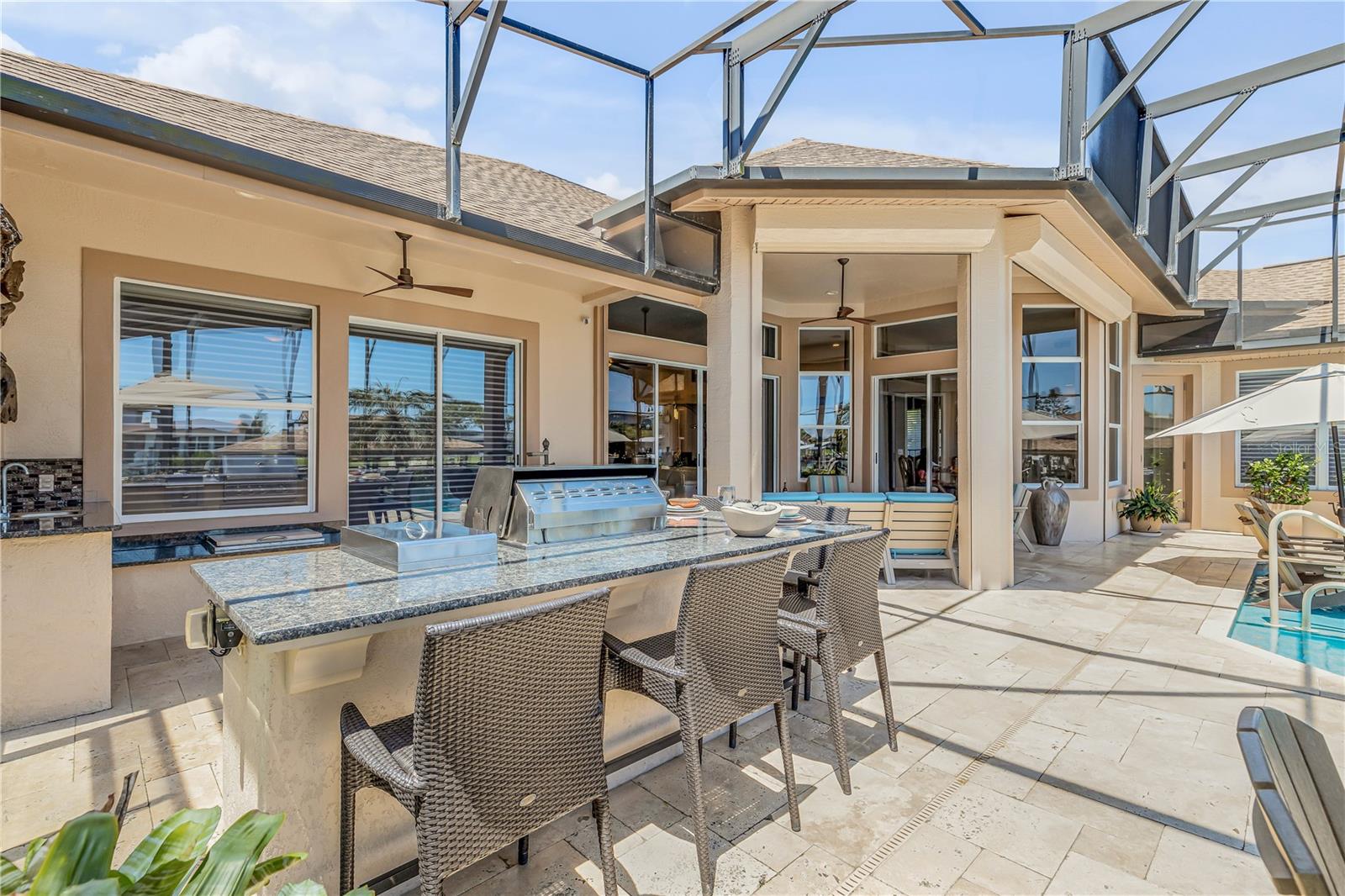 VENEZIA UNIT 04 - Residential