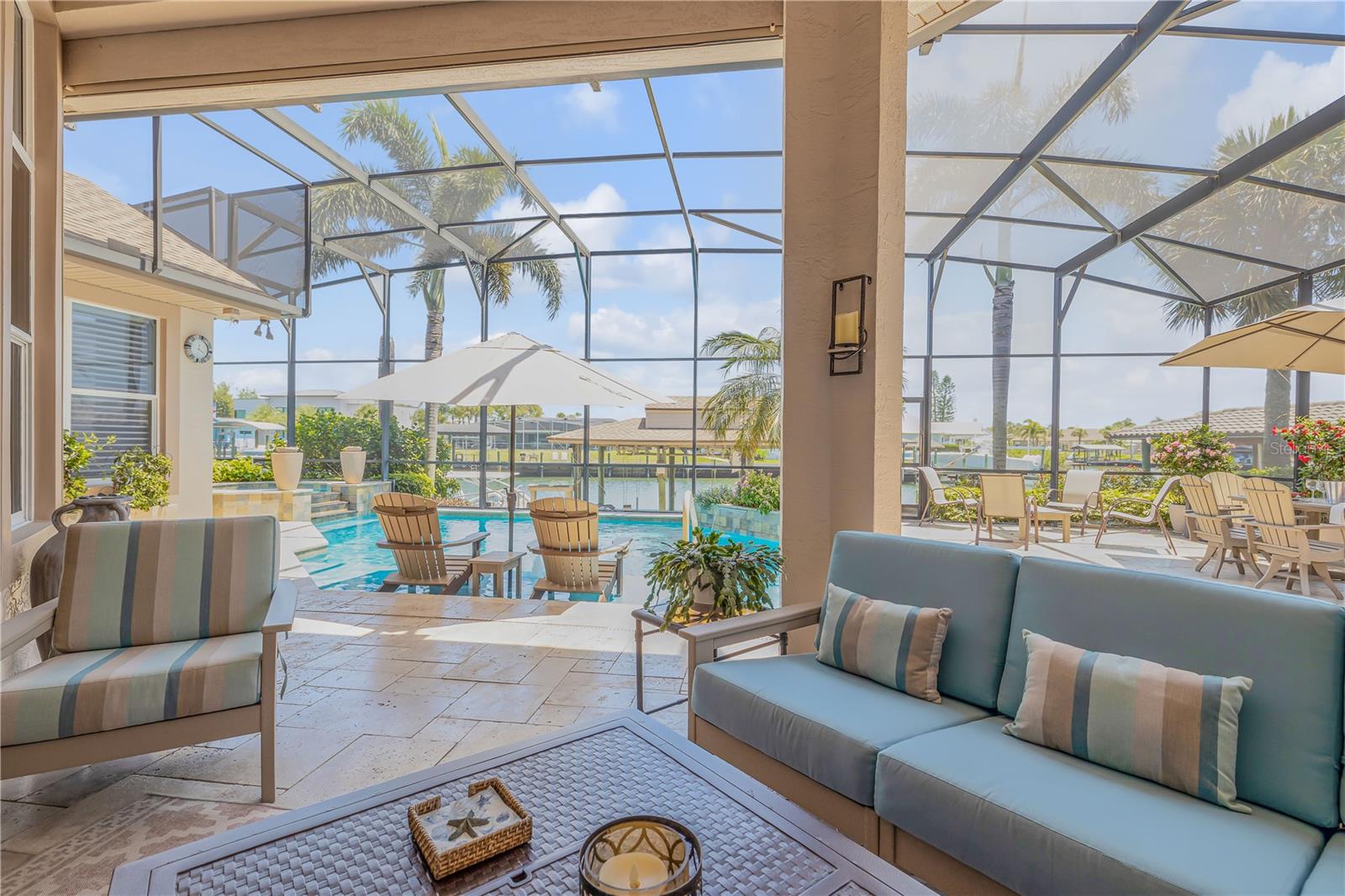 VENEZIA UNIT 04 - Residential