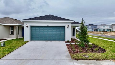 3703 HADDON AVENUE DAVENPORT FL 33837