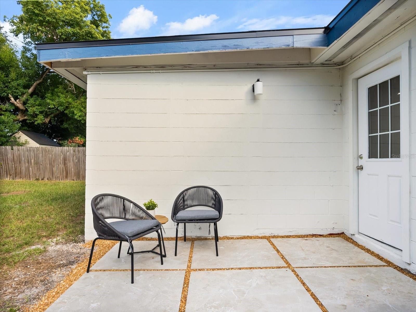 LONGDALE - Residential