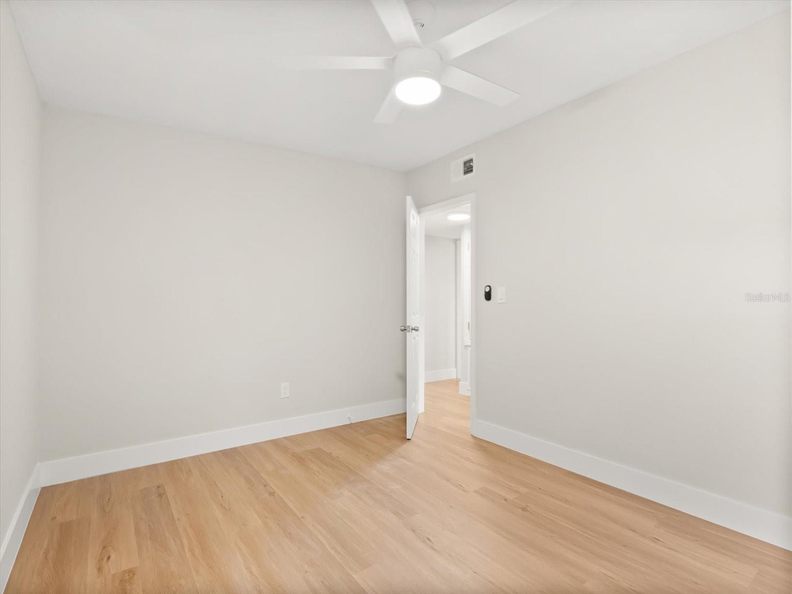 LONGDALE - Residential