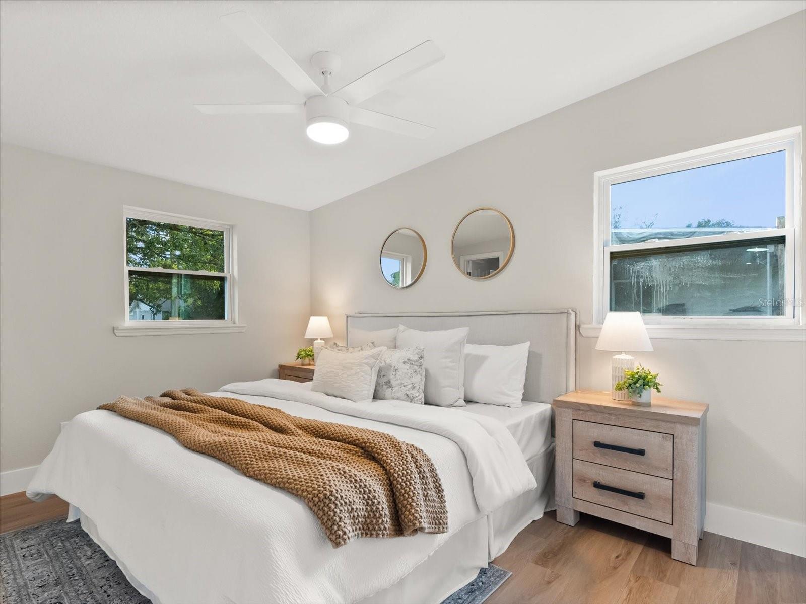 LONGDALE - Residential