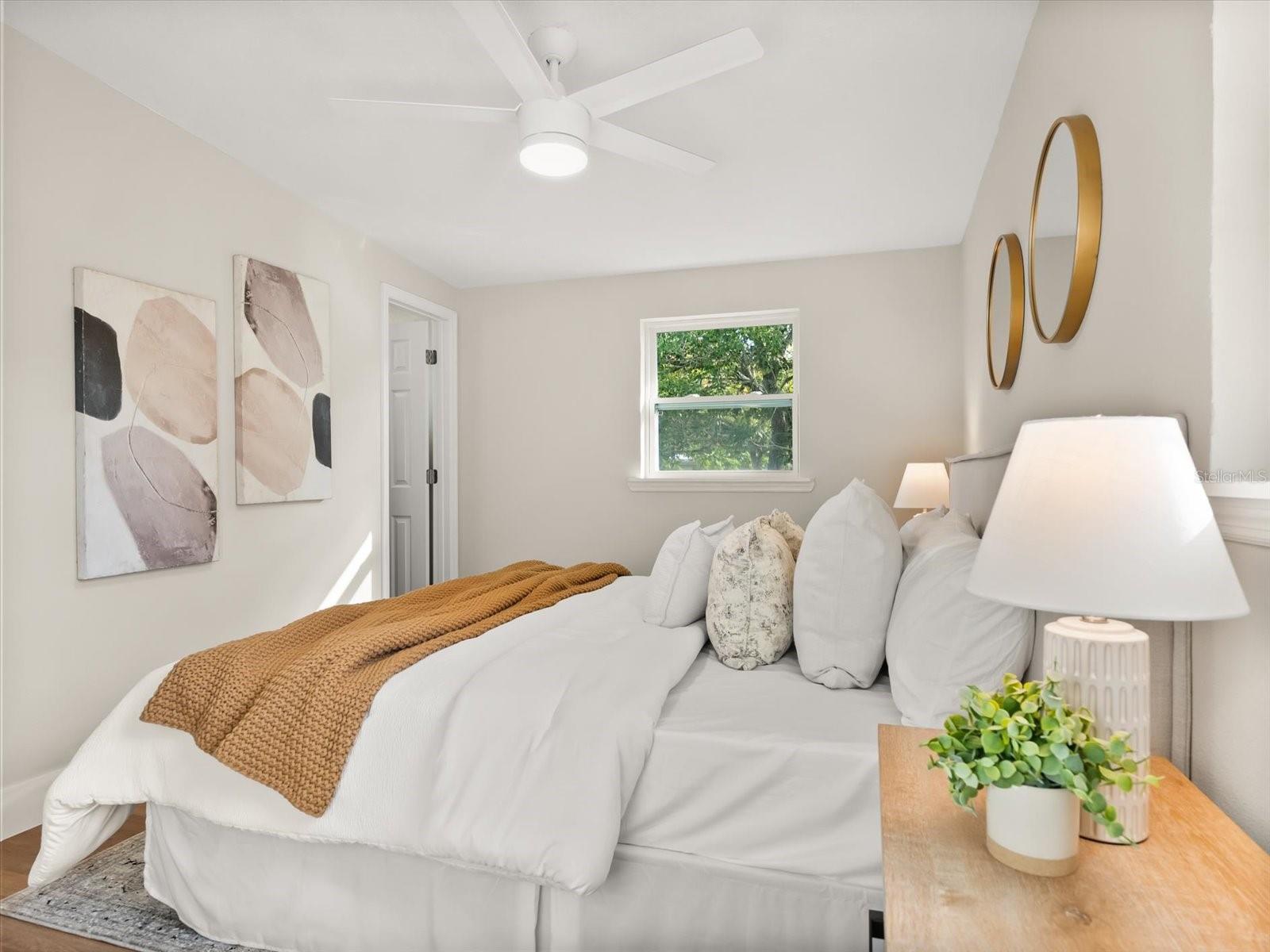 LONGDALE - Residential