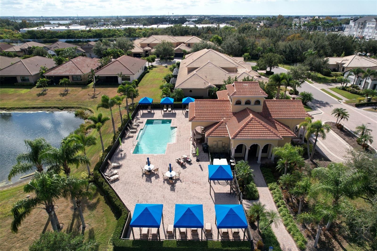 LOT 141 LESS N 13.97 FT, ALL OF LOT 142 BOUGAINVIL - Residential