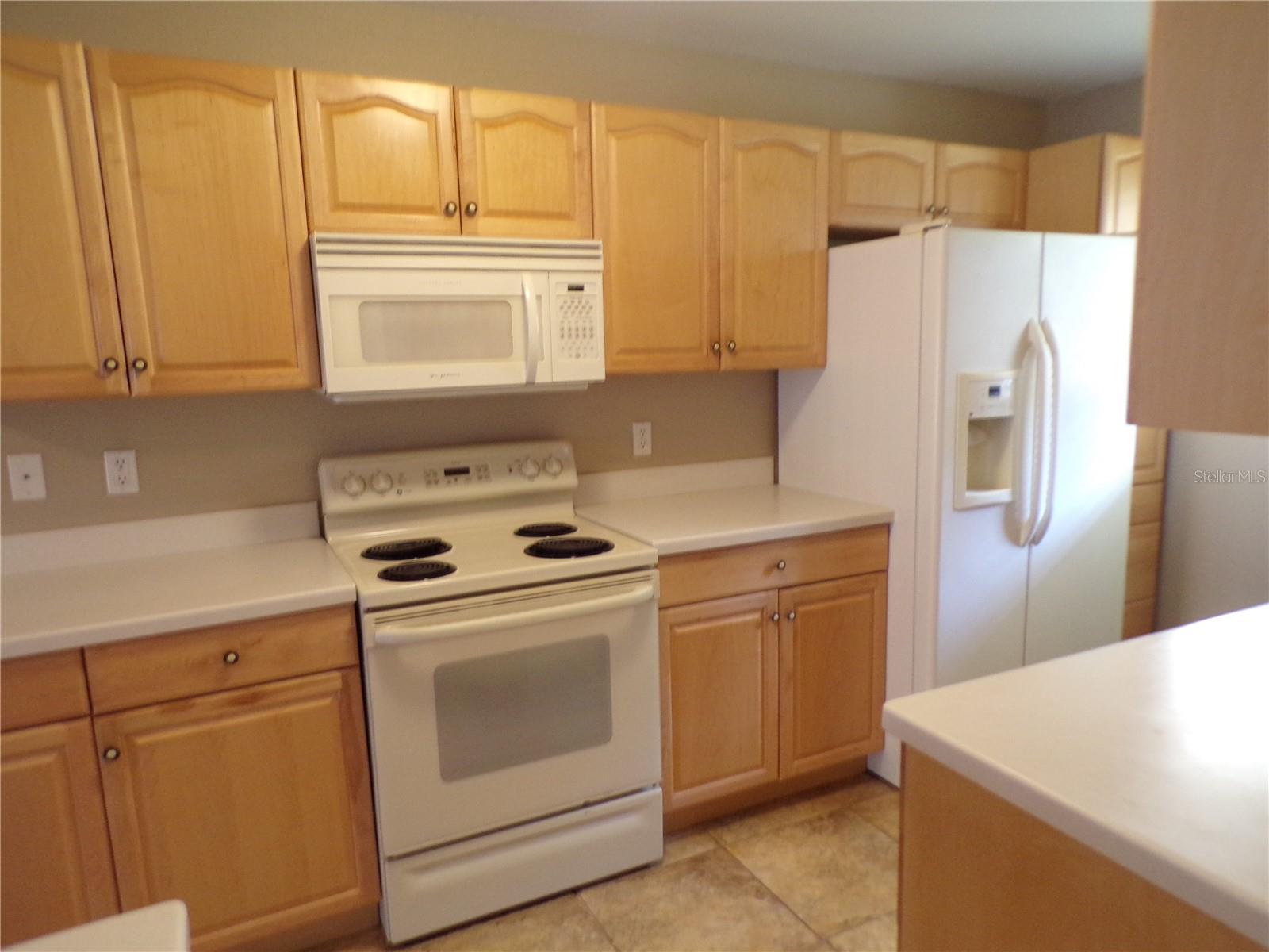 CHARLEVOI - Residential Lease