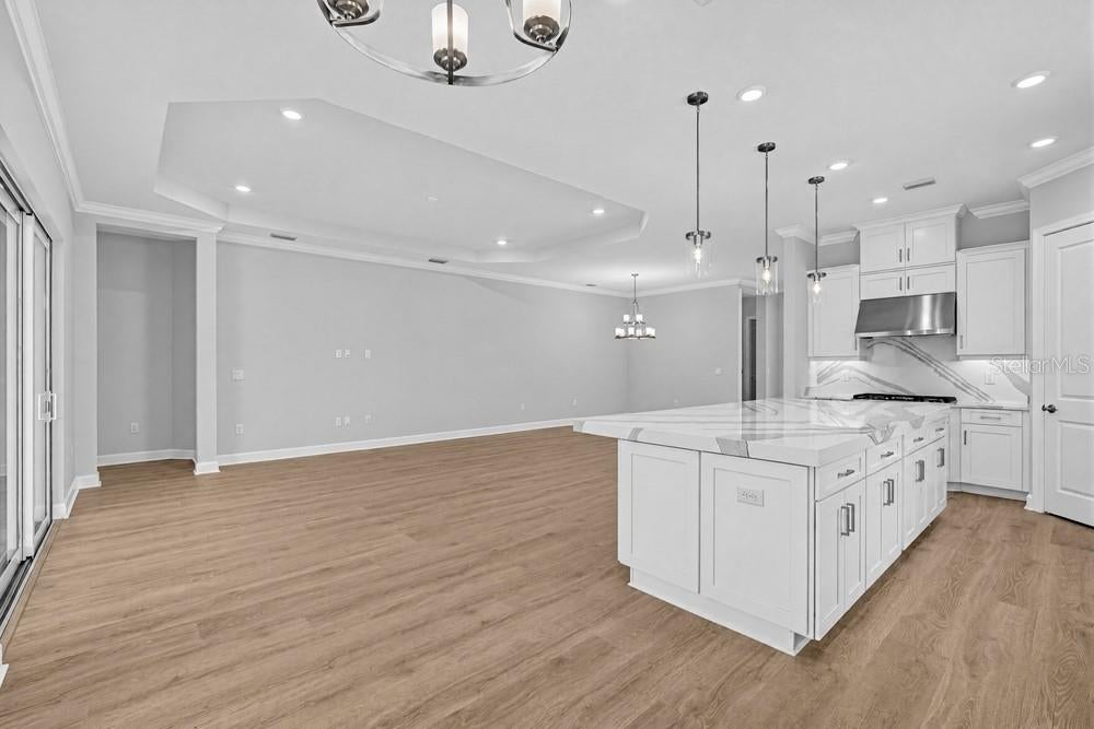 3212 VICENZA COURT