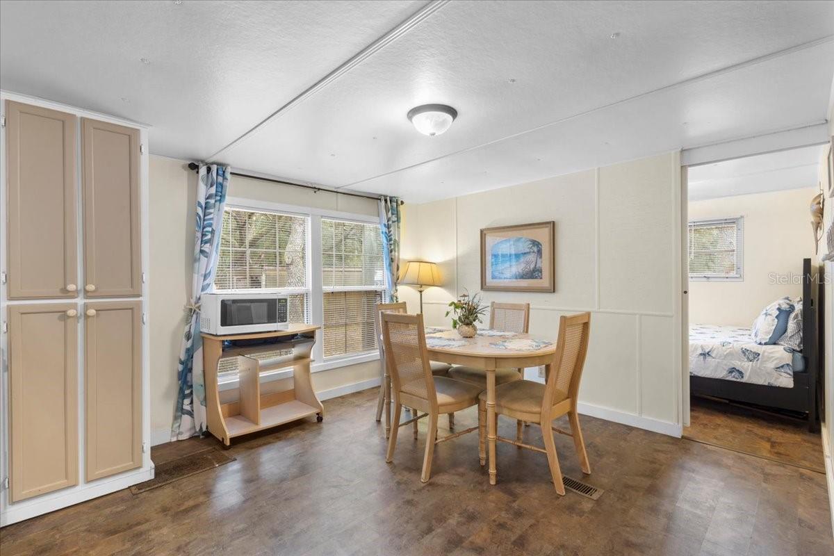 FOREST PARK HILLS - Residential