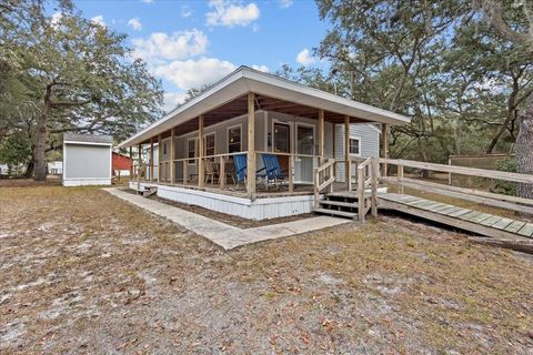 455 NE 441 AVENUE OLD TOWN FL 32680