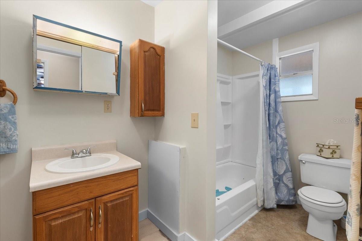 FOREST PARK HILLS - Residential