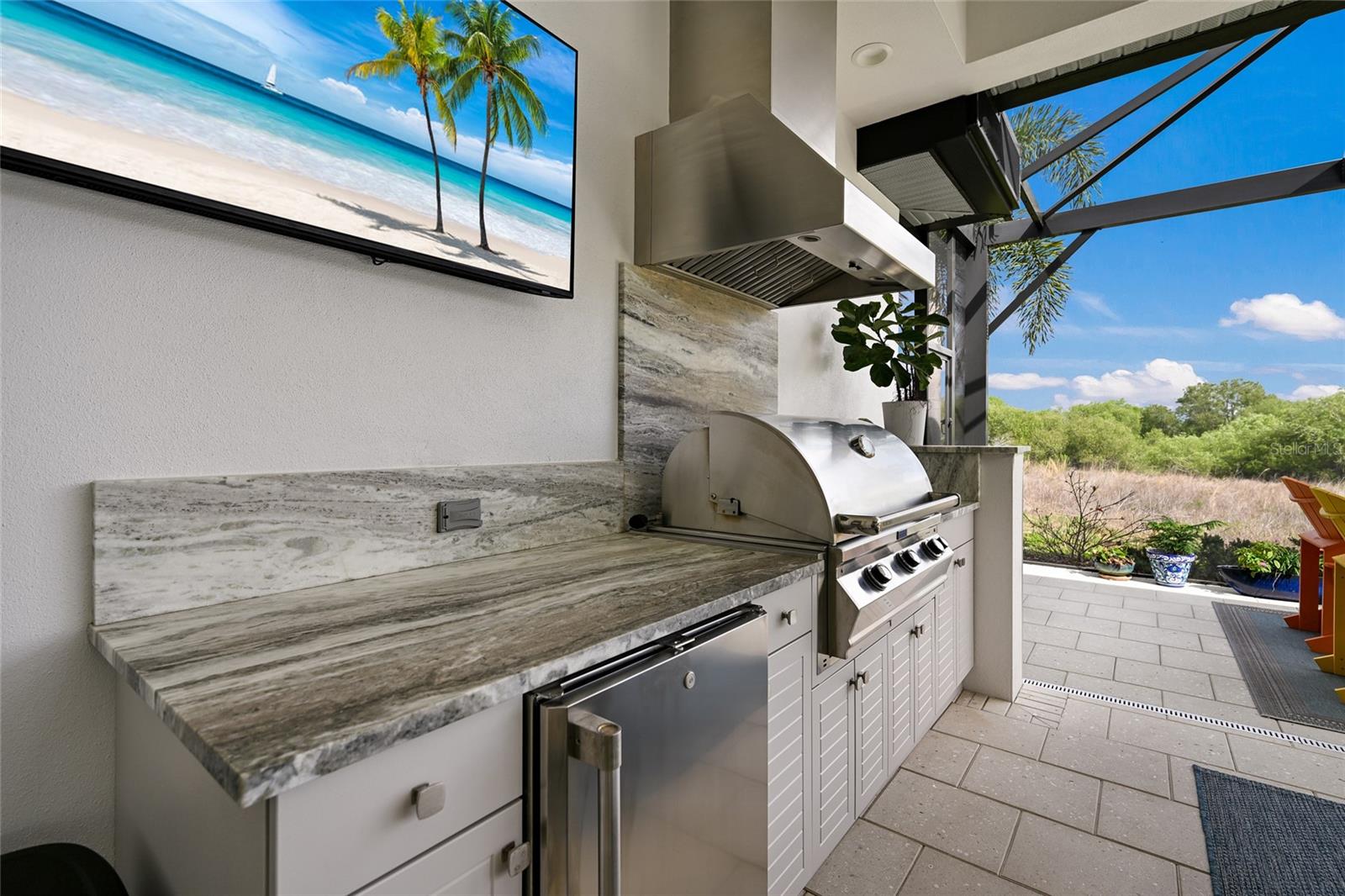 LAKEHOUSE COVE - Residential