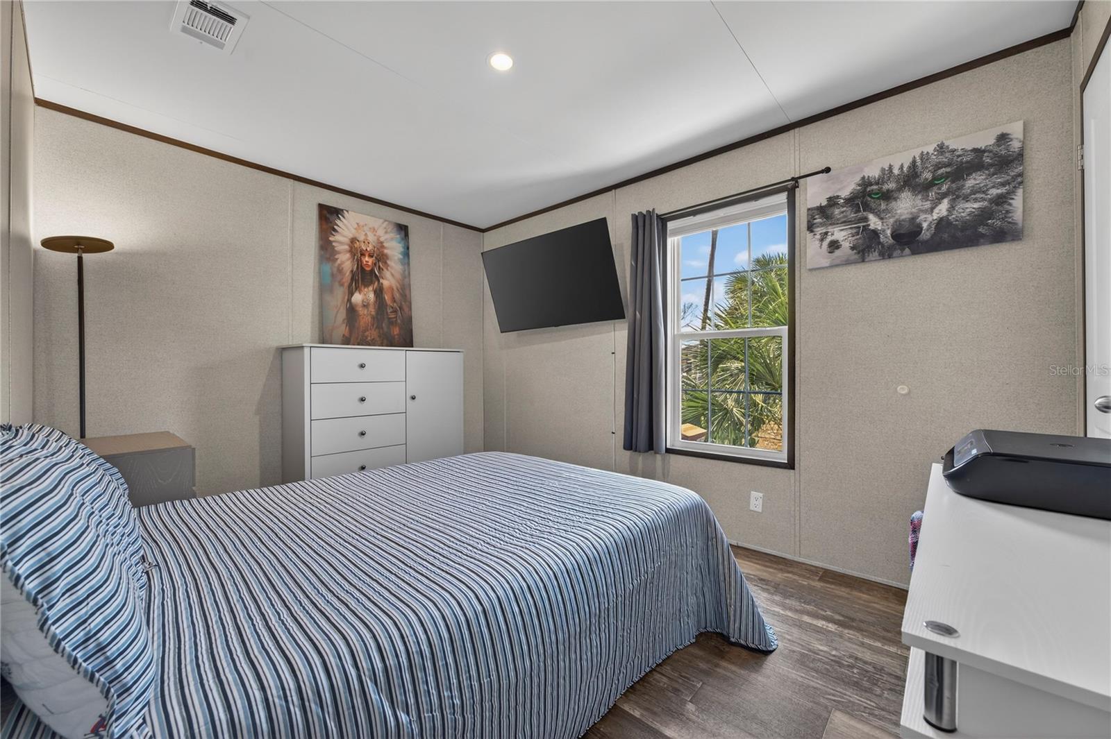 SOUTH WATERFRONT PARK - Residential