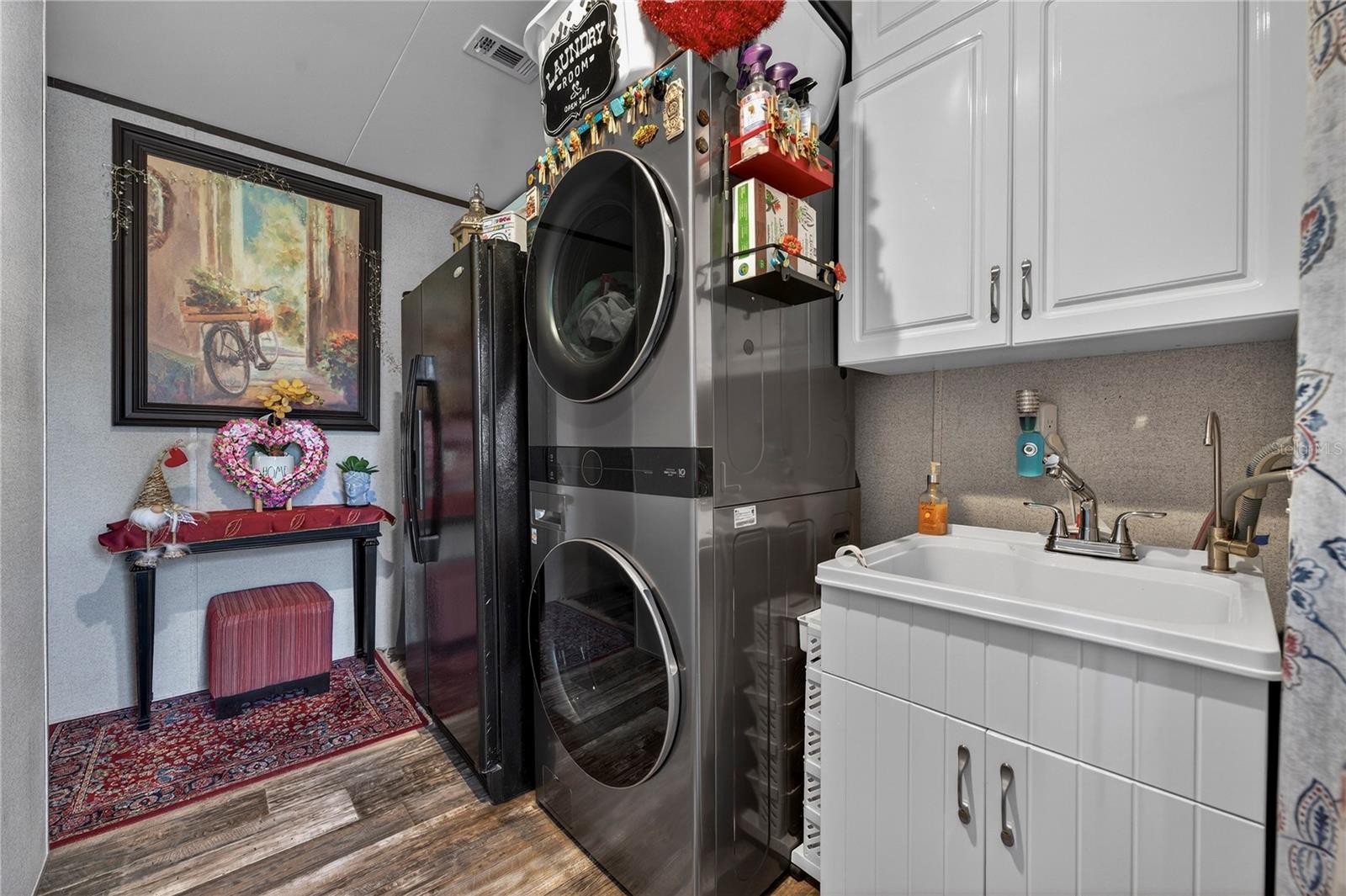 SOUTH WATERFRONT PARK - Residential