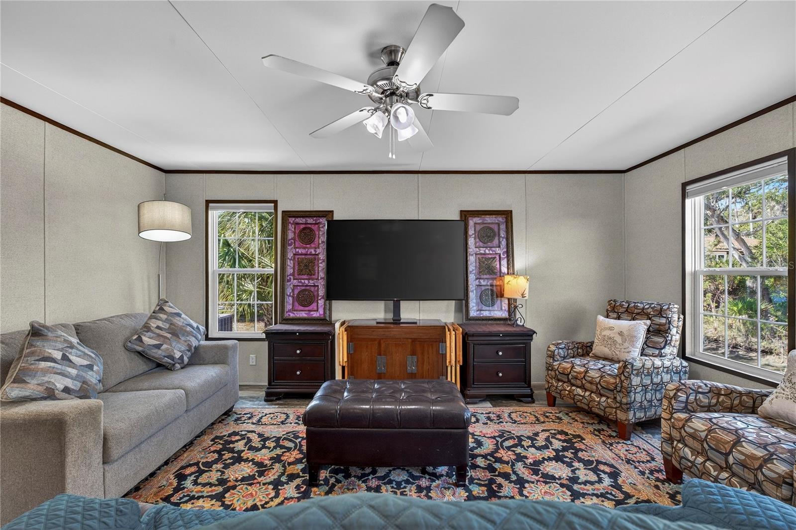 SOUTH WATERFRONT PARK - Residential