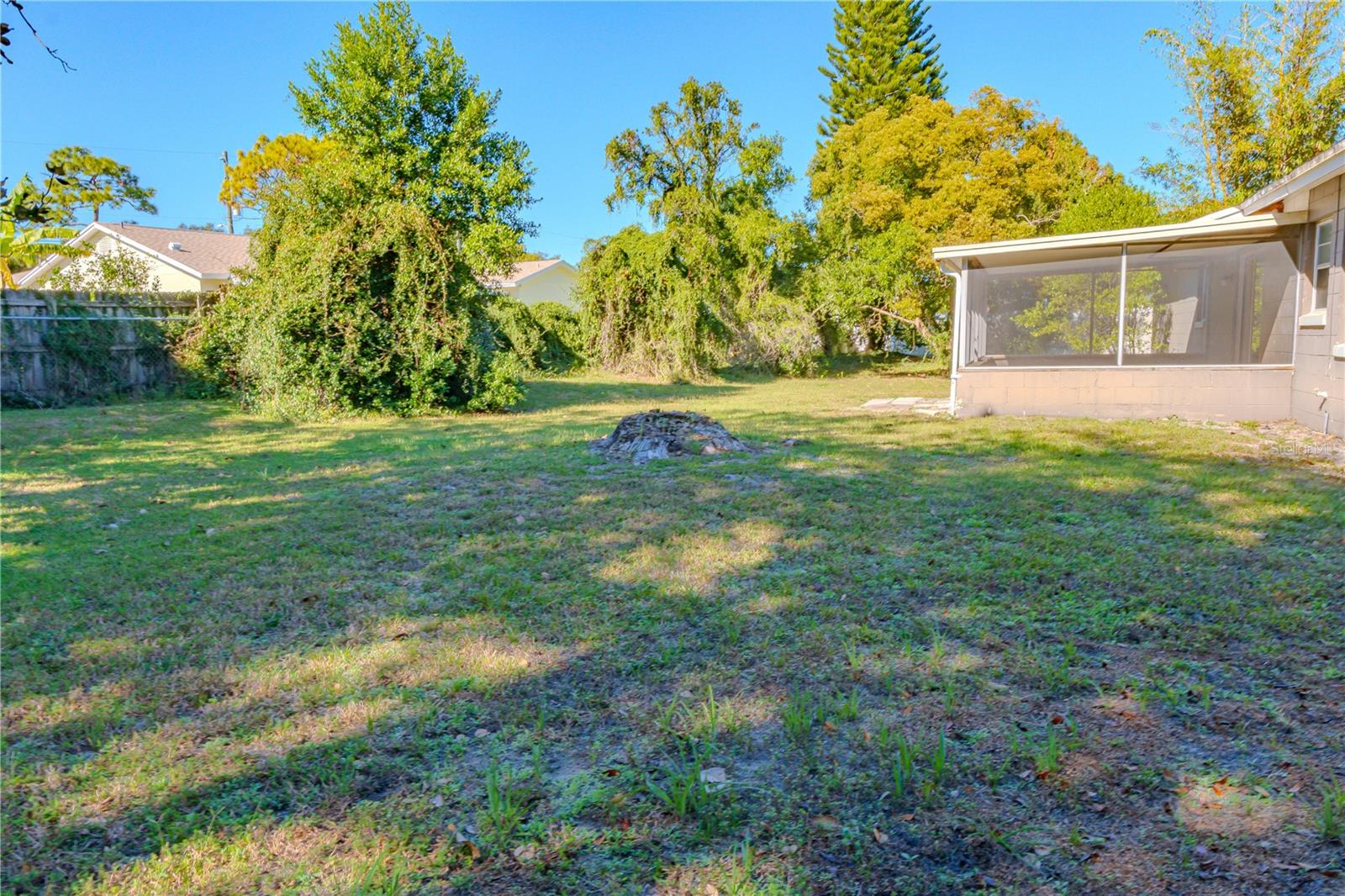 CAMELOT UNIT 2 - Residential Lease