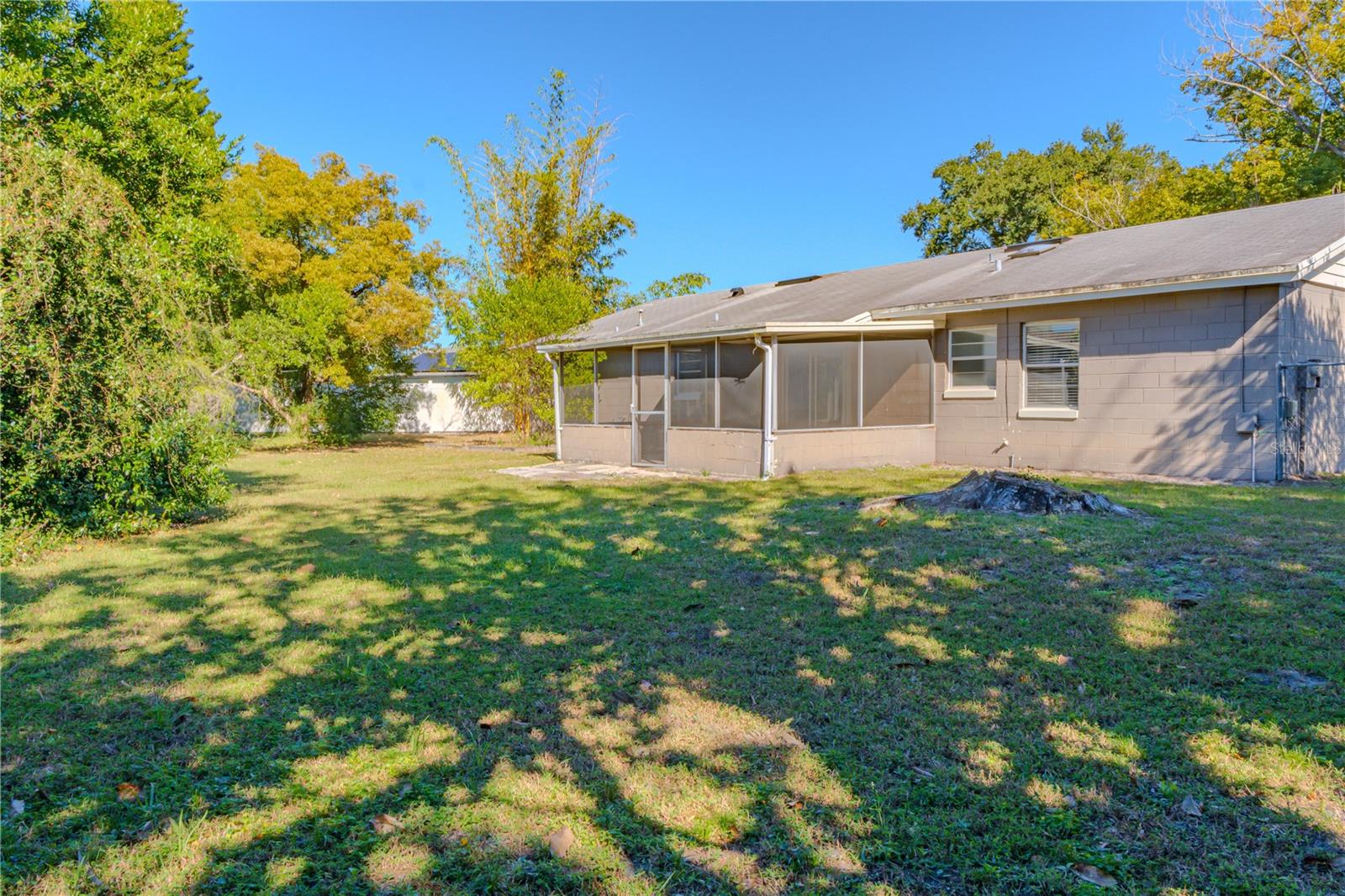 CAMELOT UNIT 2 - Residential Lease