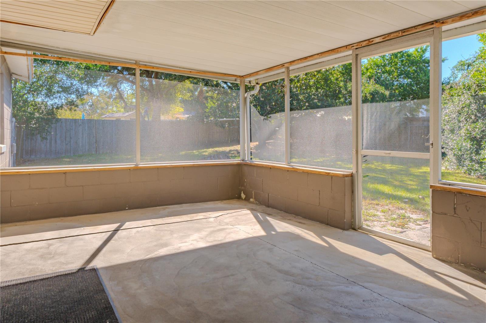 CAMELOT UNIT 2 - Residential Lease