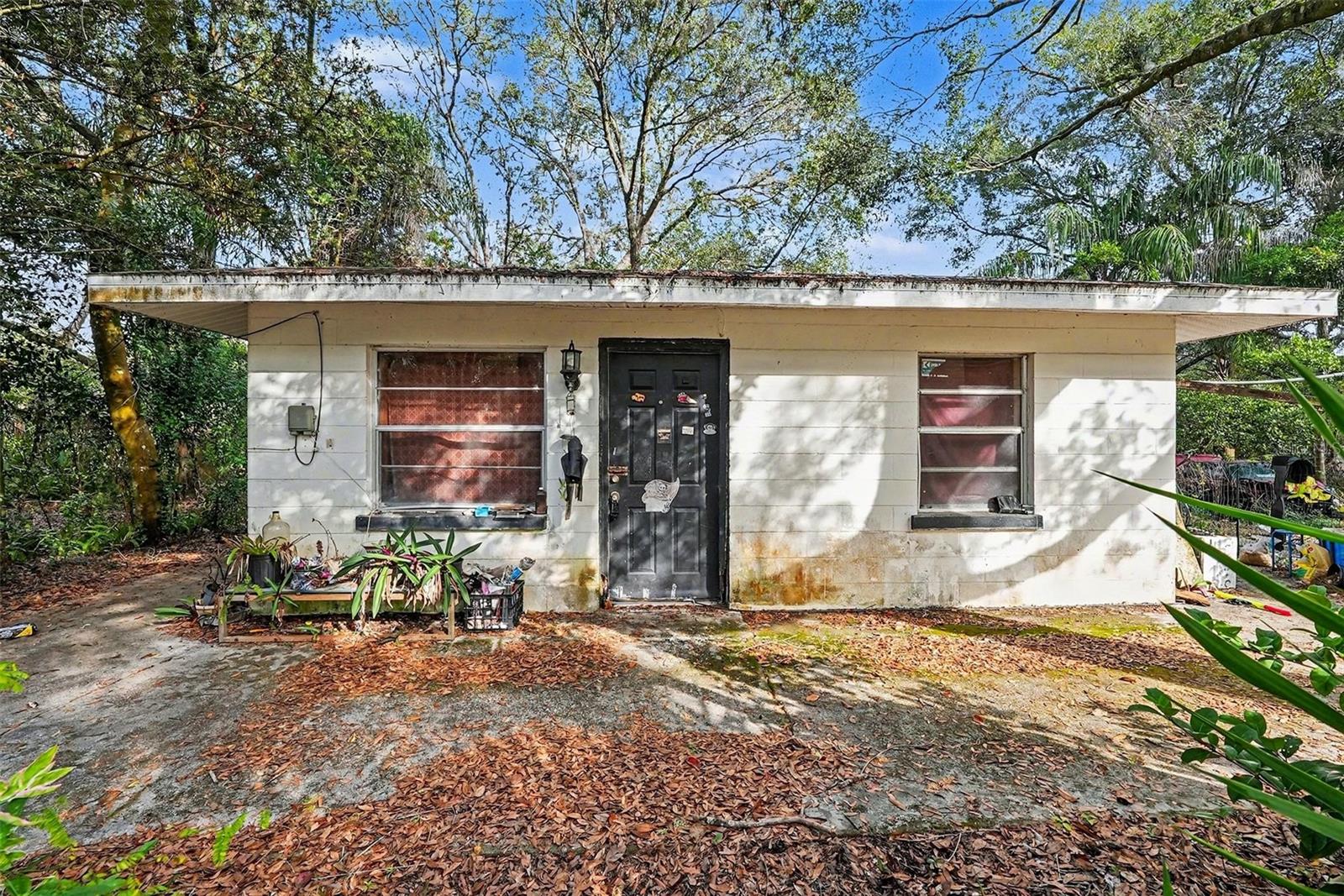 TEMPLE TERRACES - Residential