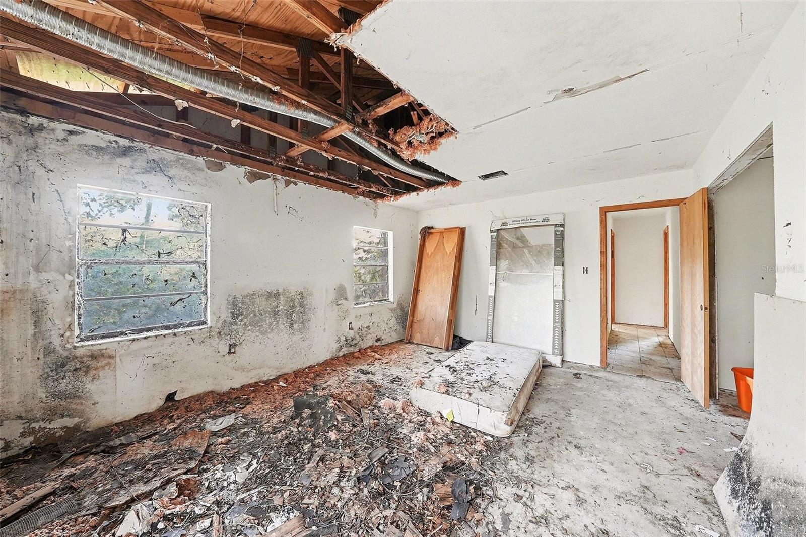 TEMPLE TERRACES - Residential